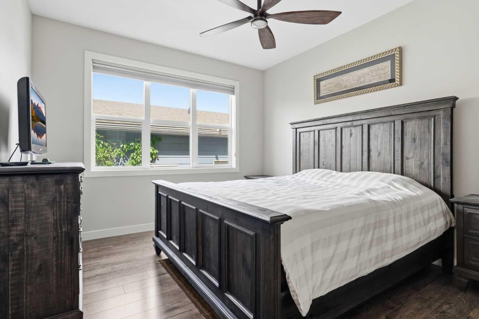 237 Mahogany Parade SE