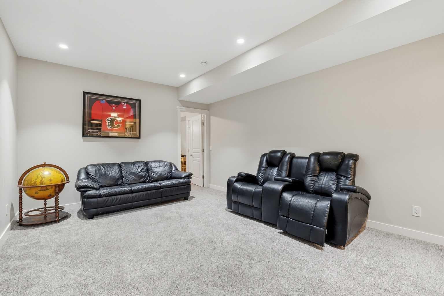 237 Mahogany Parade SE