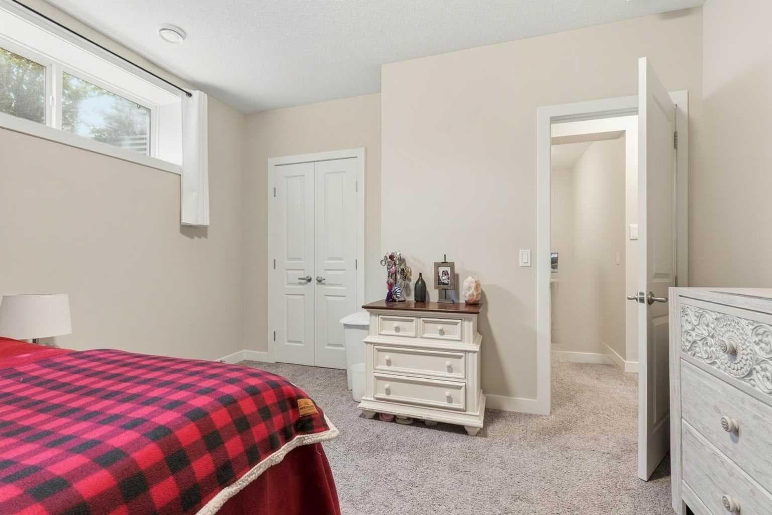 237 Mahogany Parade SE