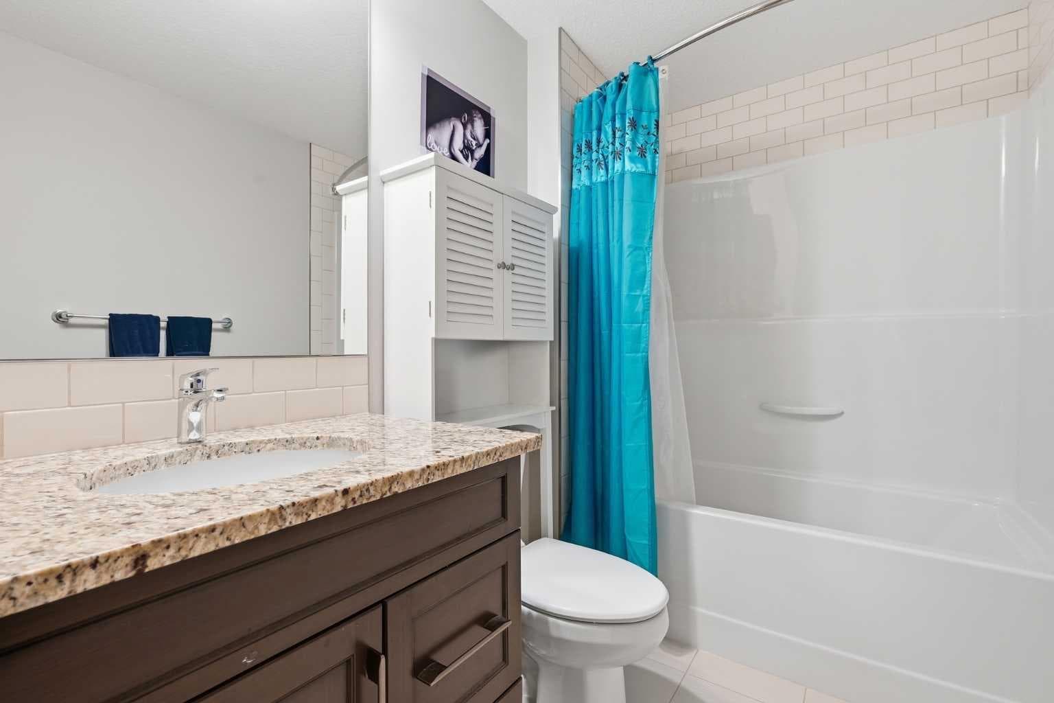 237 Mahogany Parade SE