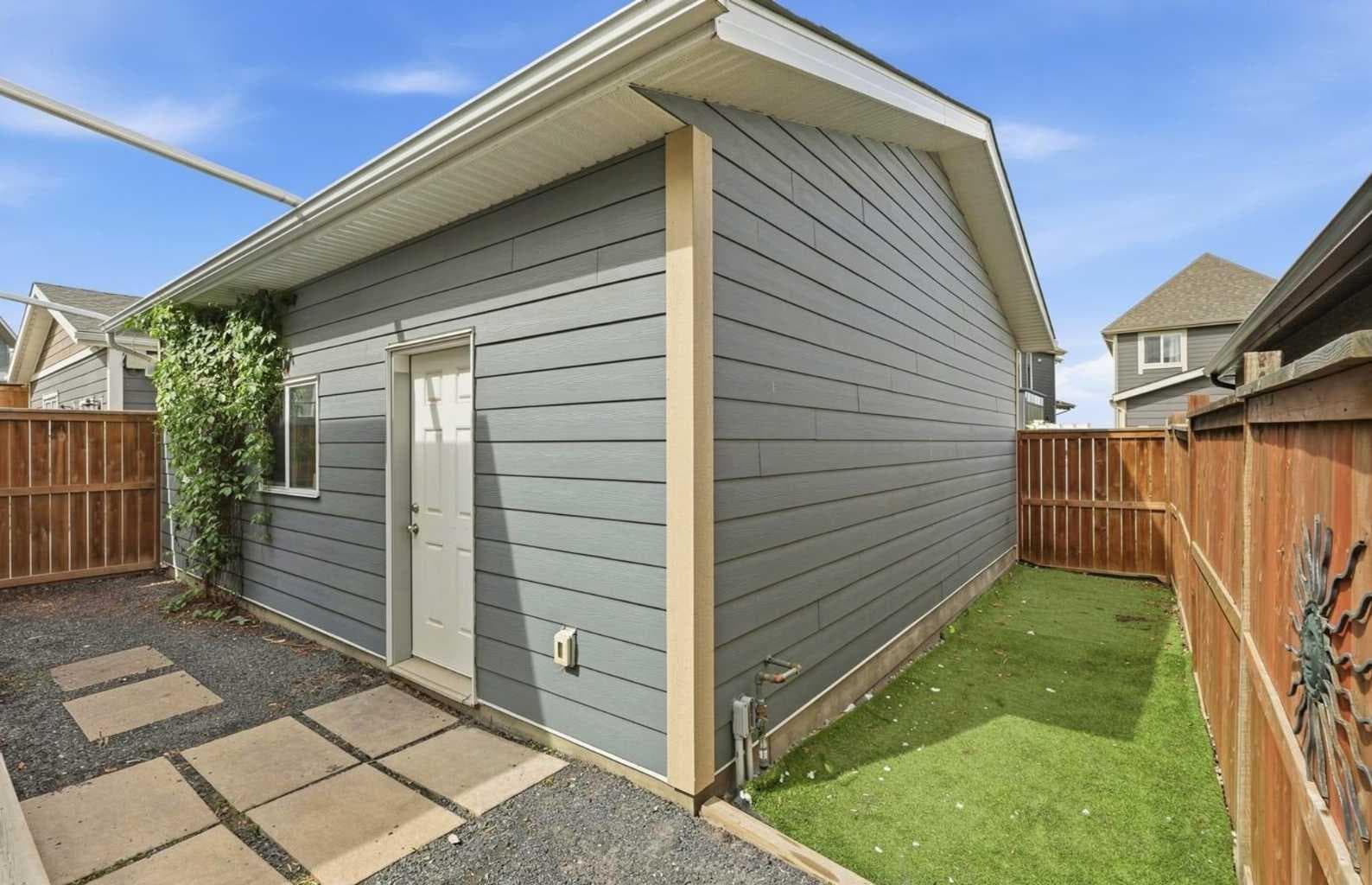 237 Mahogany Parade SE
