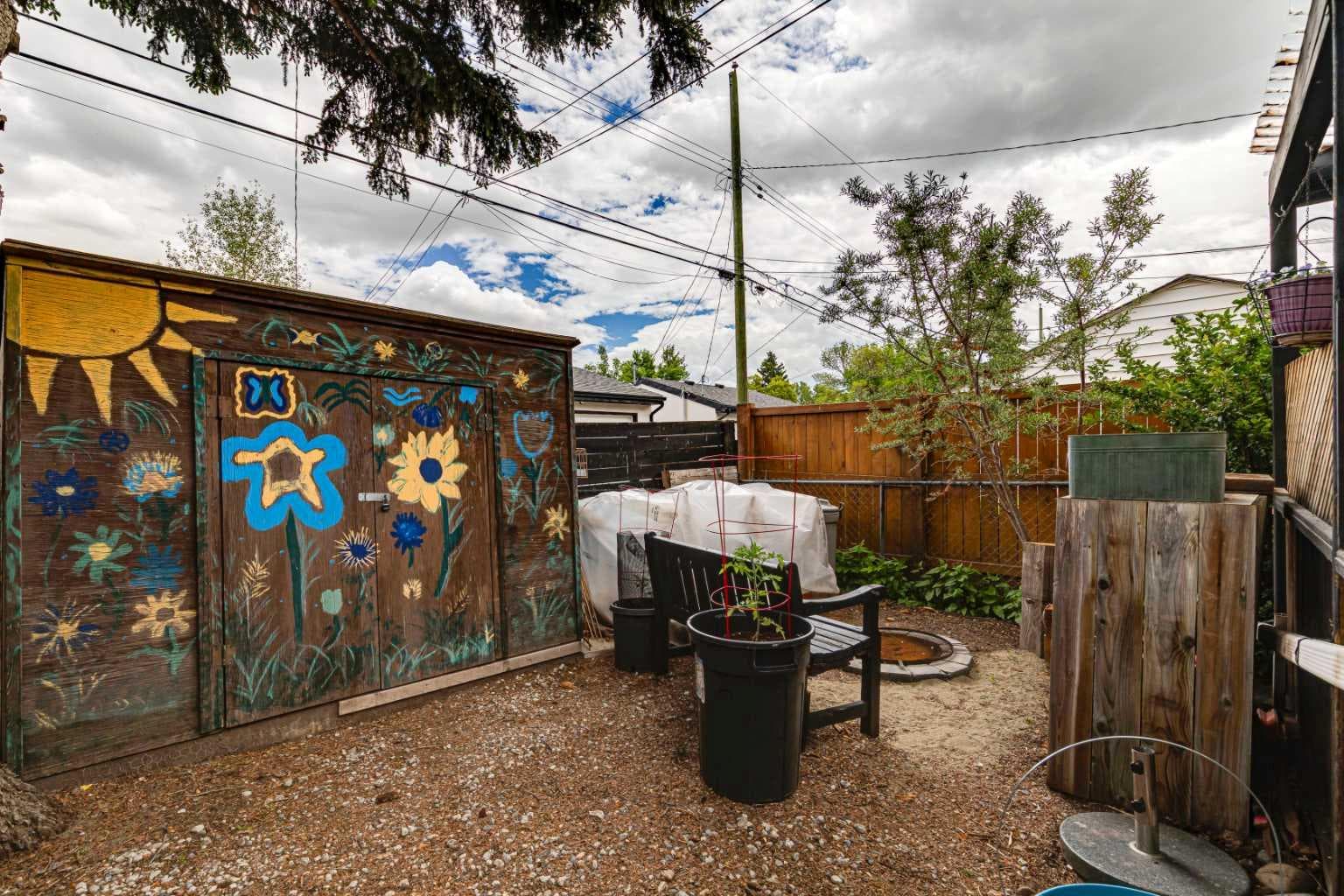 3016 29 Street SW