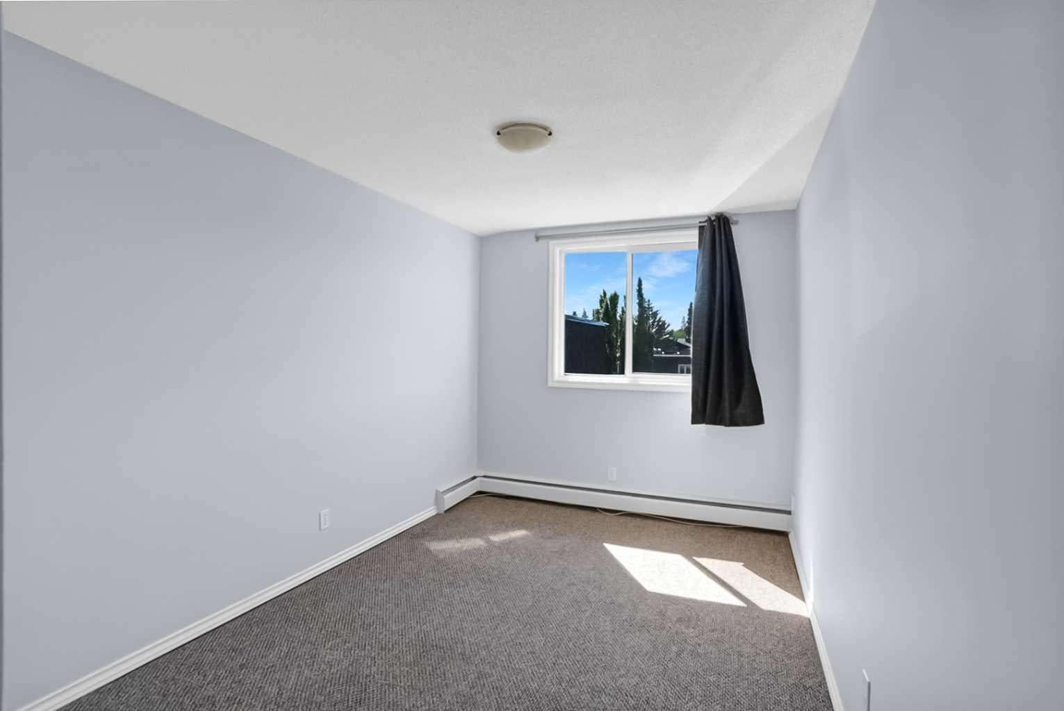 17C, 80 Galbraith Drive SW