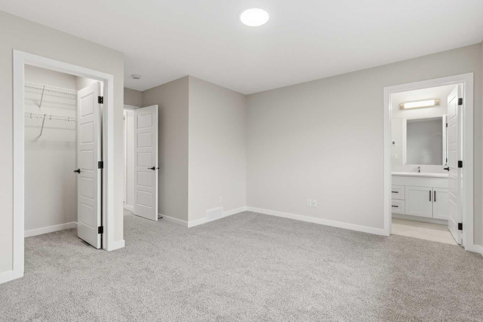 2253 Bayview Drive SW