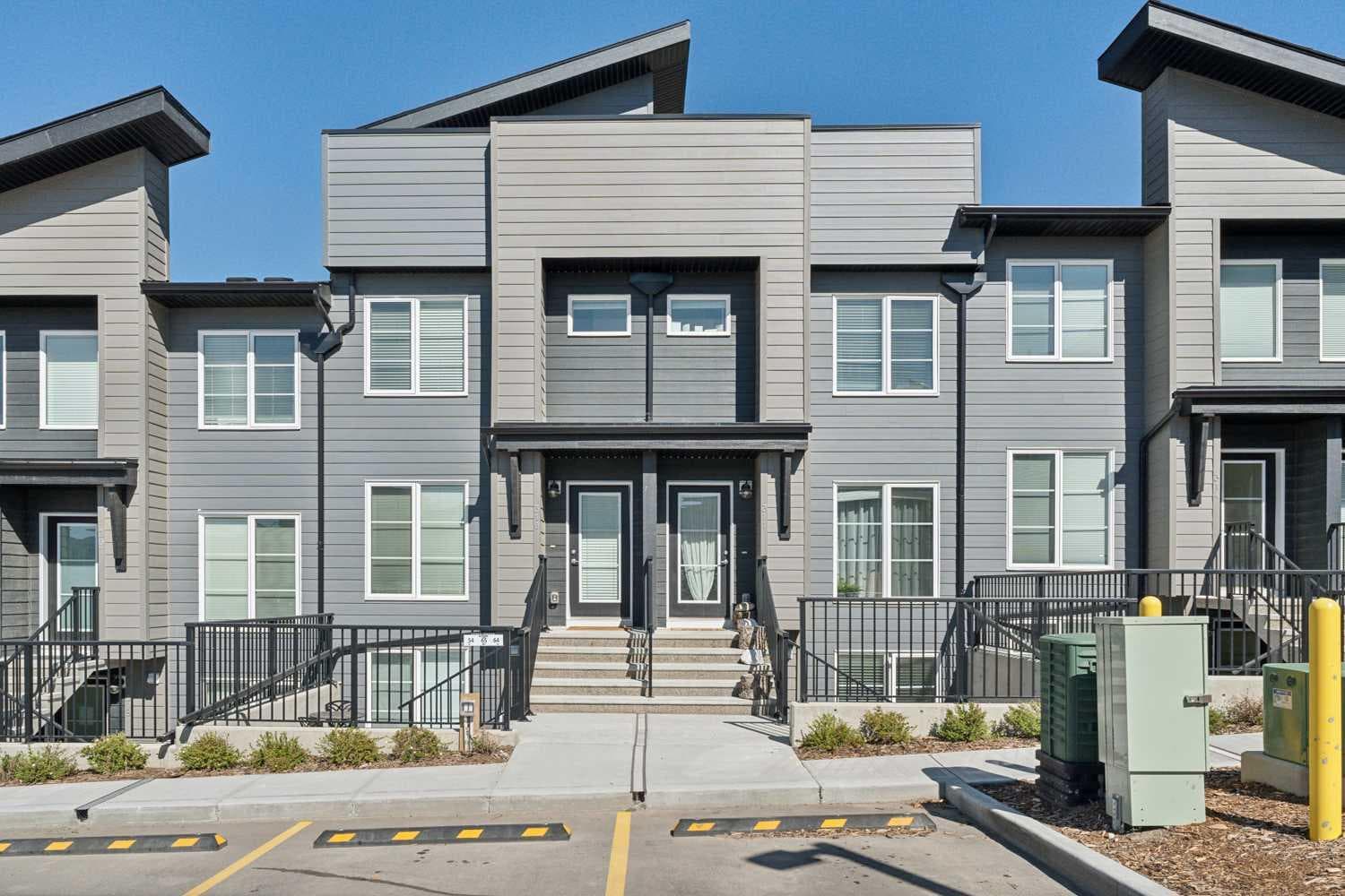 317, 260 Rowley Way NW
