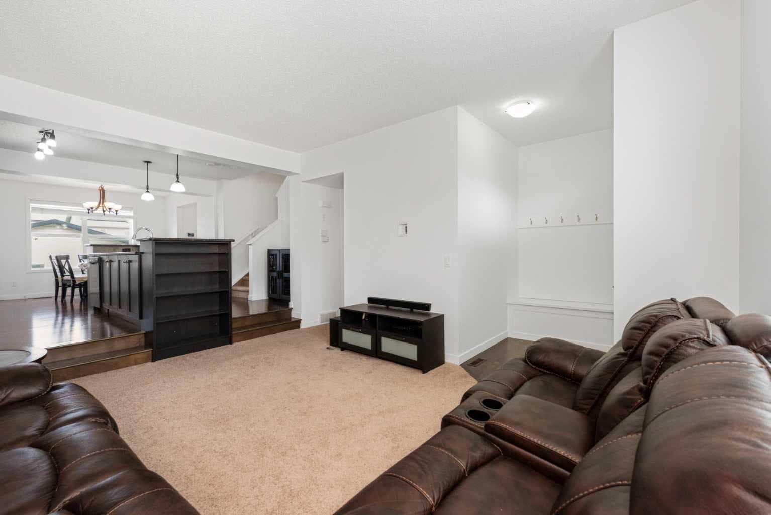 238 Skyview Point Road NE