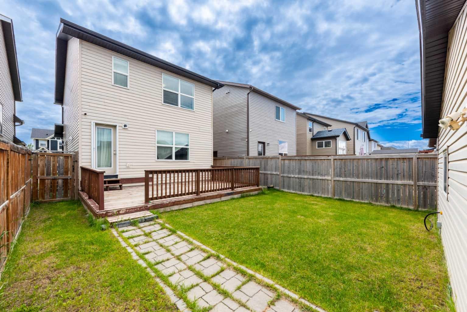 238 Skyview Point Road NE