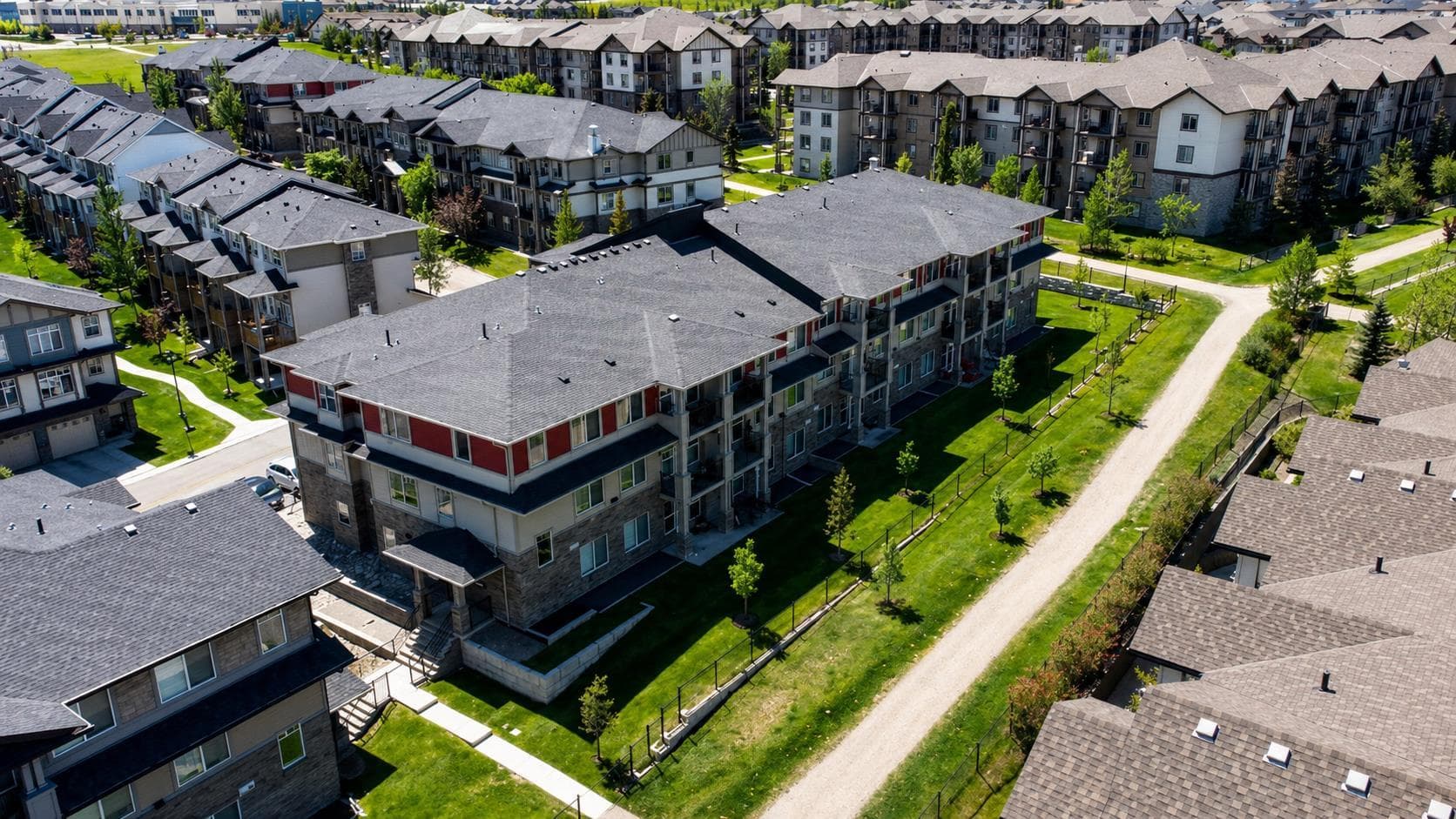 207, 22 Panatella Road NW