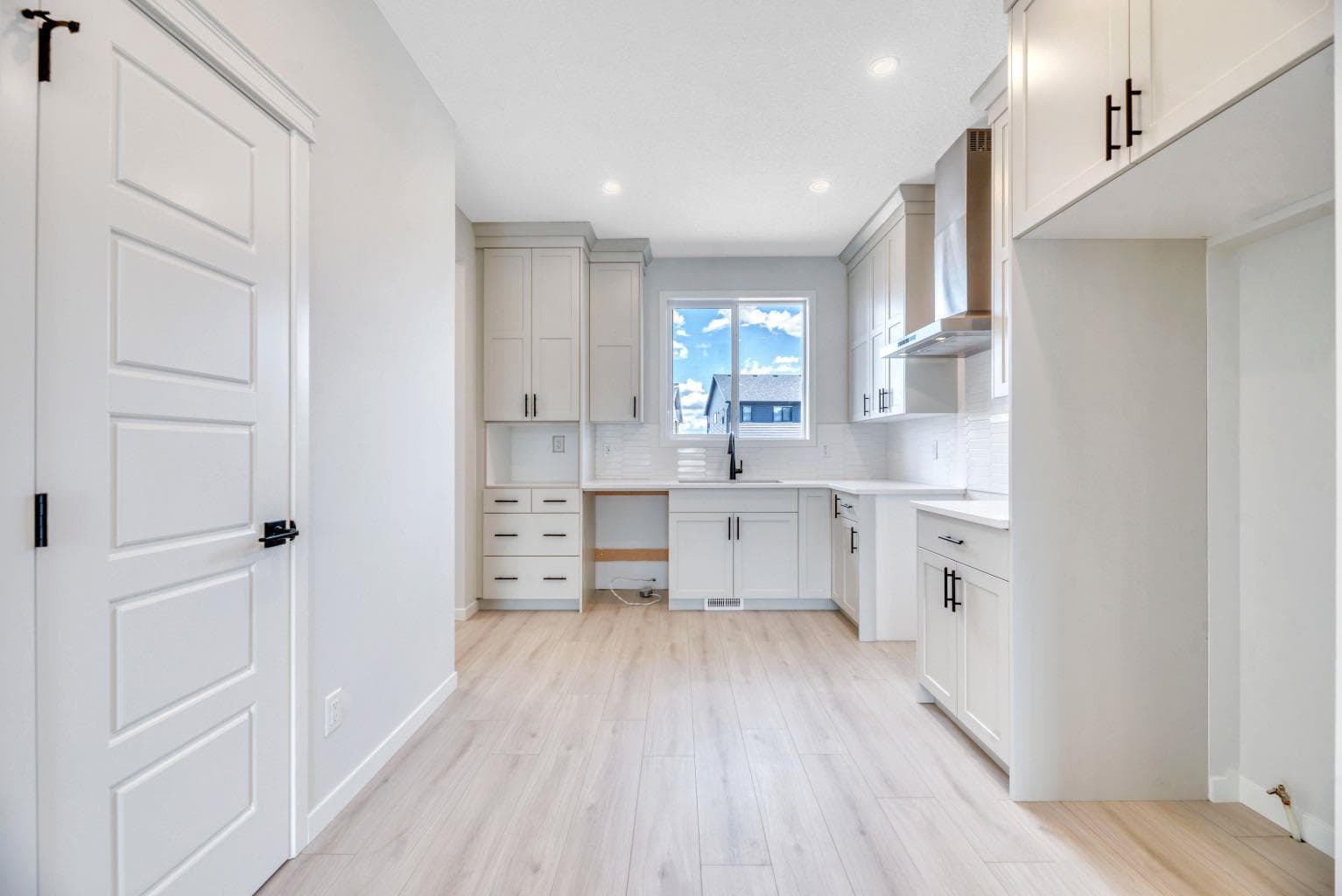 28 Mitchell Way NW