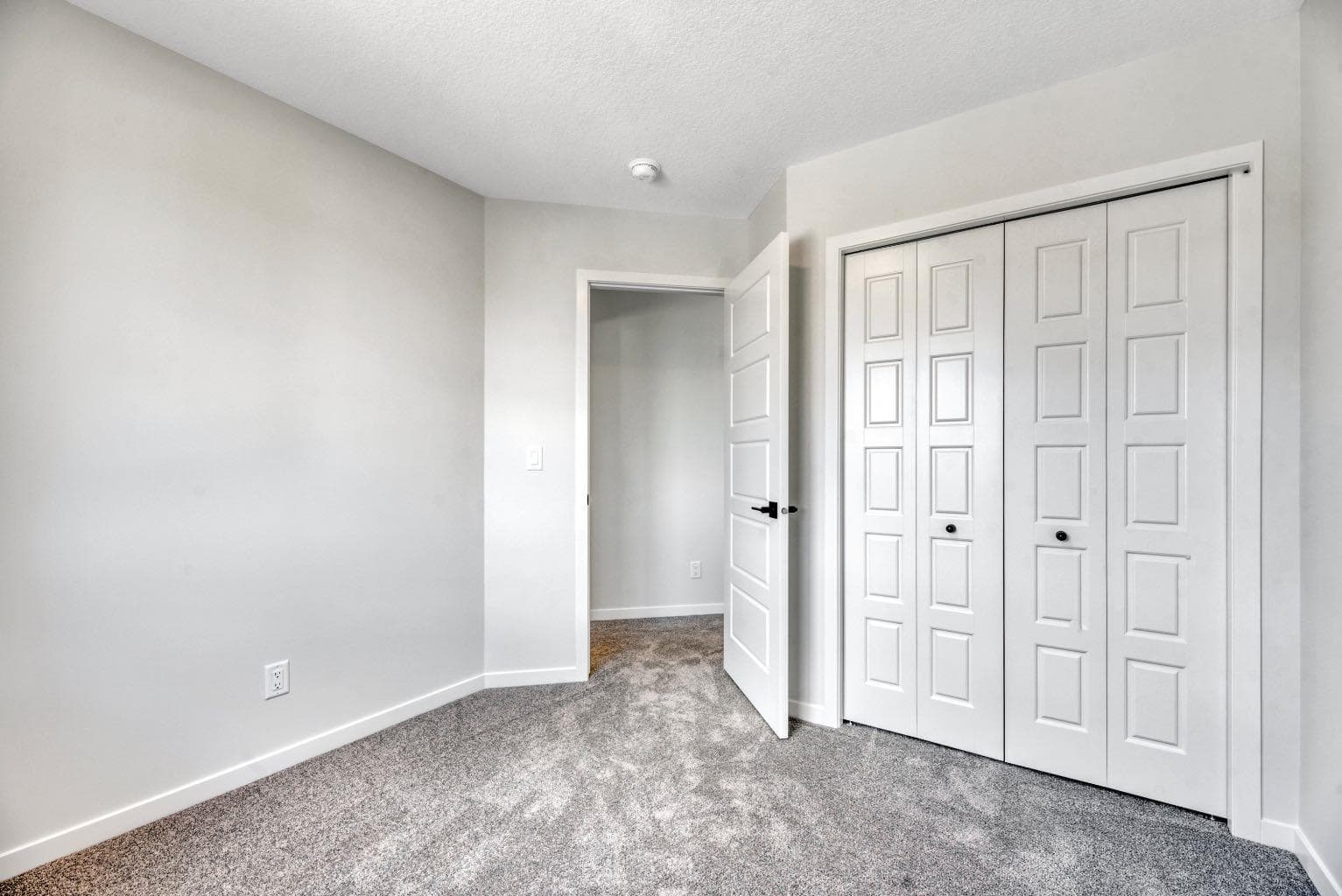 28 Mitchell Way NW