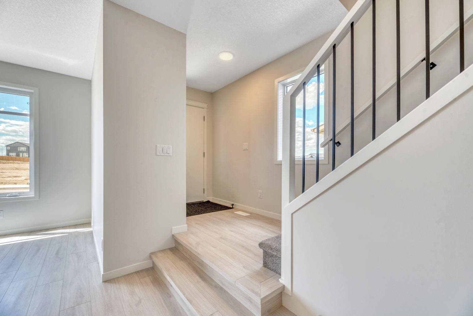 28 Mitchell Way NW