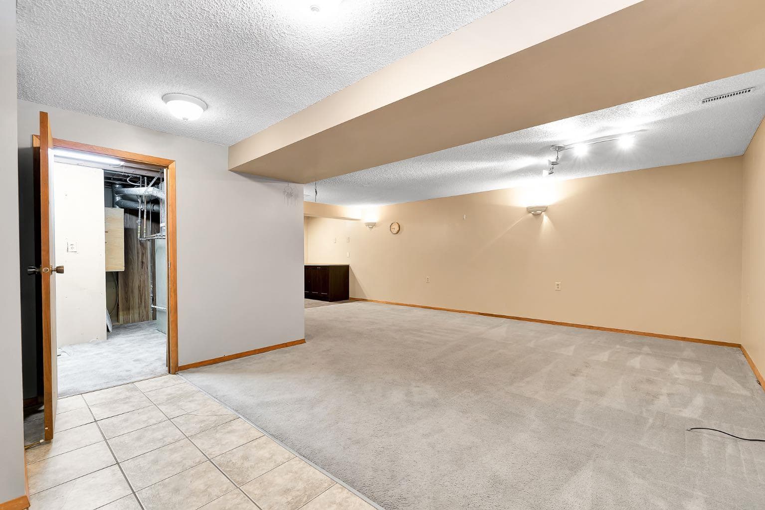 4127 Maryvale Road NE