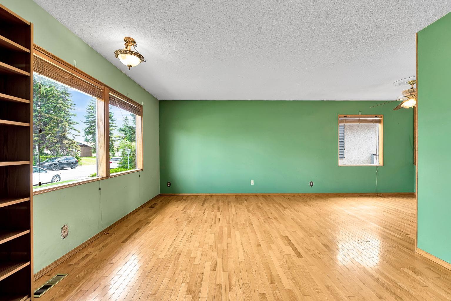 4127 Maryvale Road NE