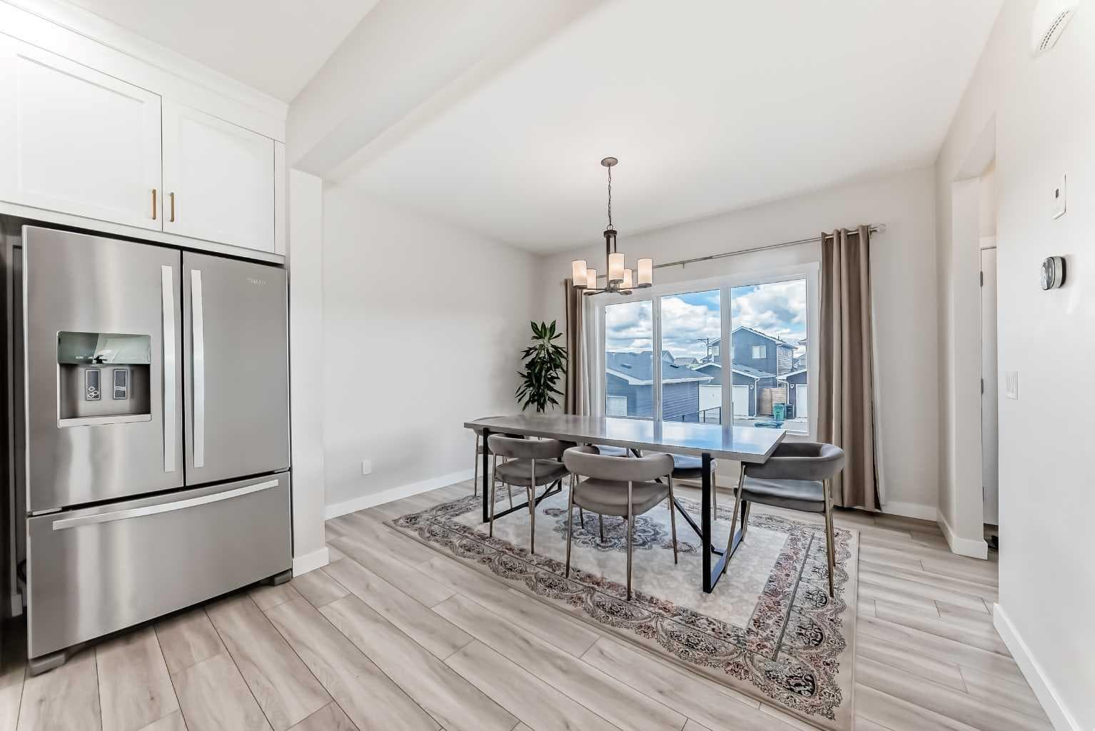 1104 Bayview Gardens SW