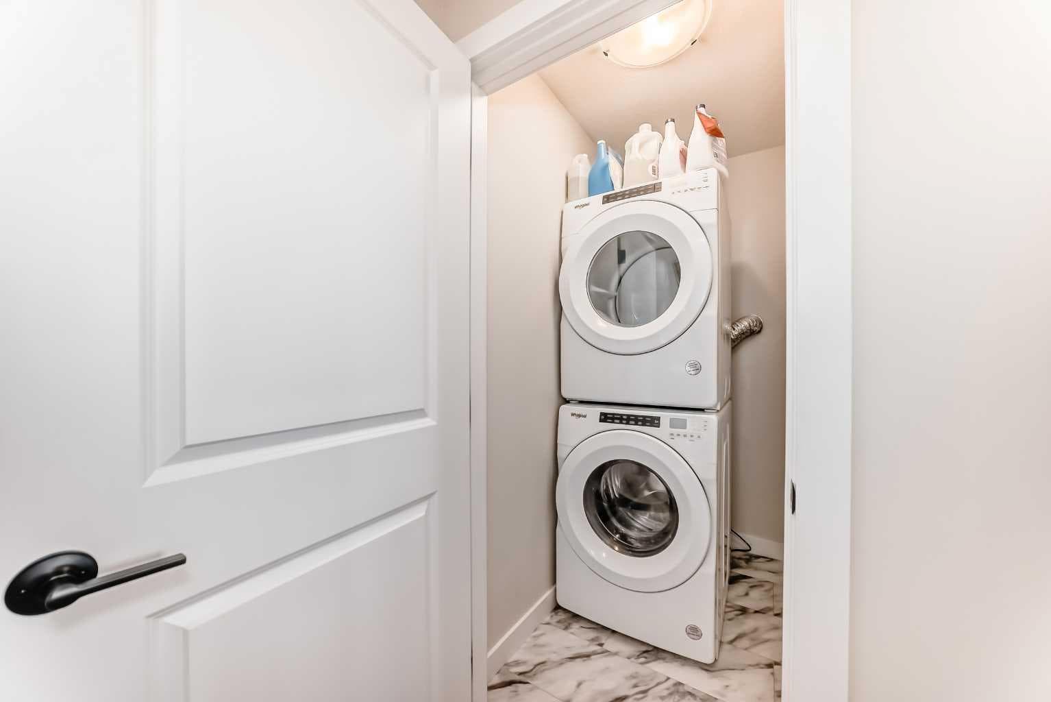 1104 Bayview Gardens SW
