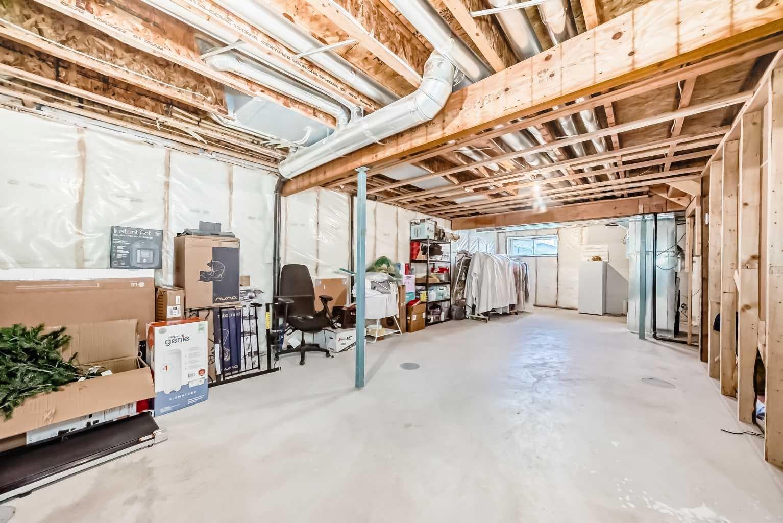 1104 Bayview Gardens SW