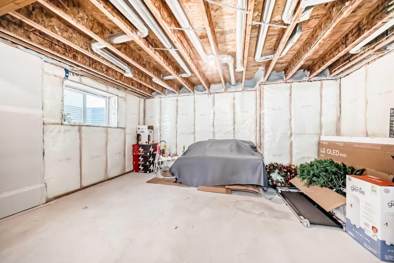 1104 Bayview Gardens SW