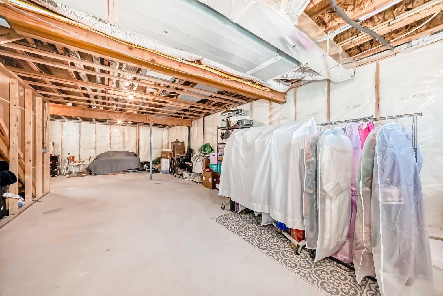 1104 Bayview Gardens SW
