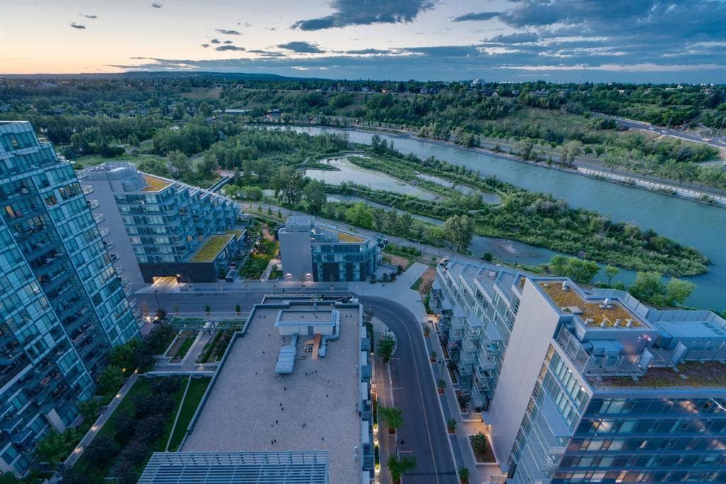 357, 222 Riverfront Avenue SW