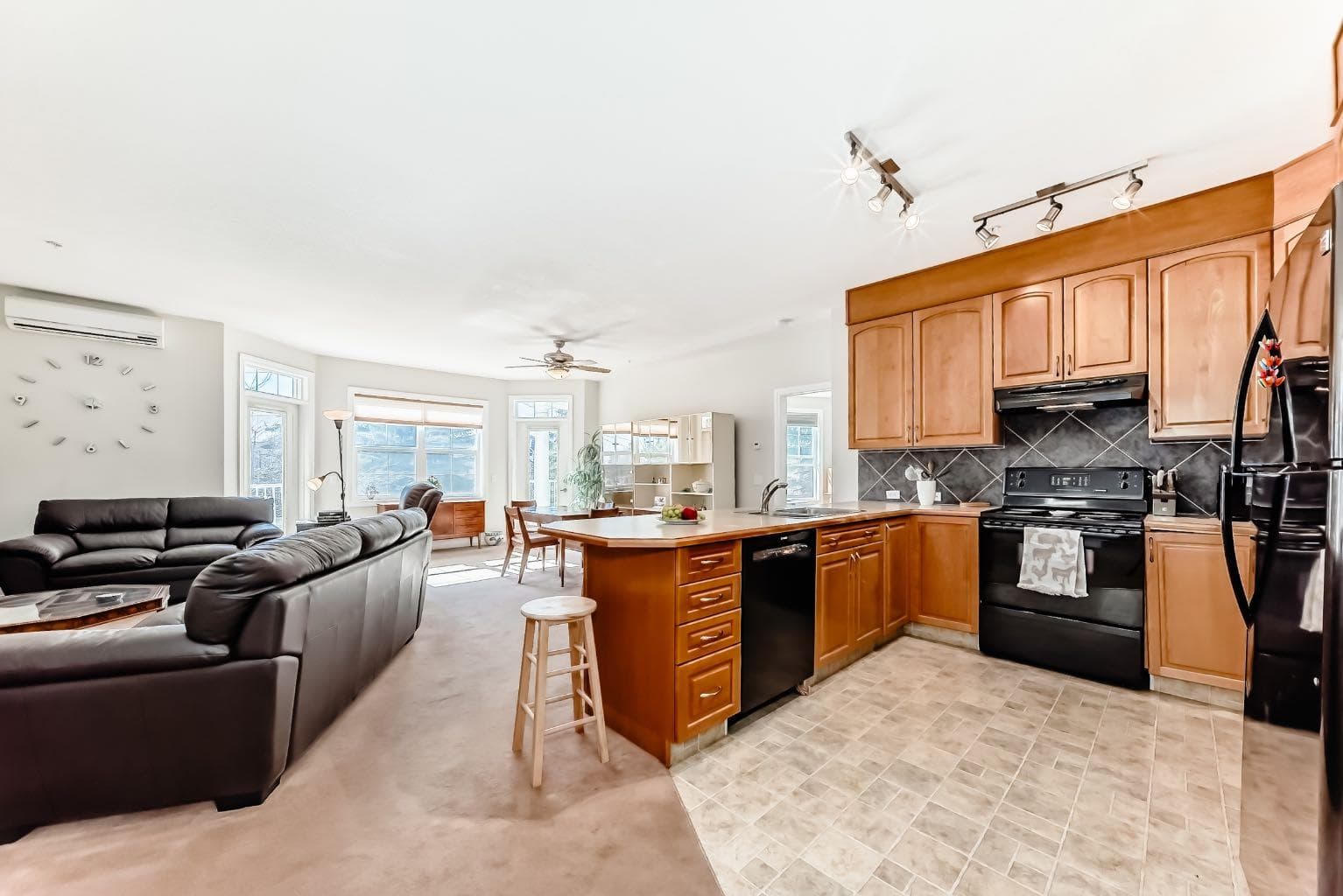 261, 3000 Marda Link SW