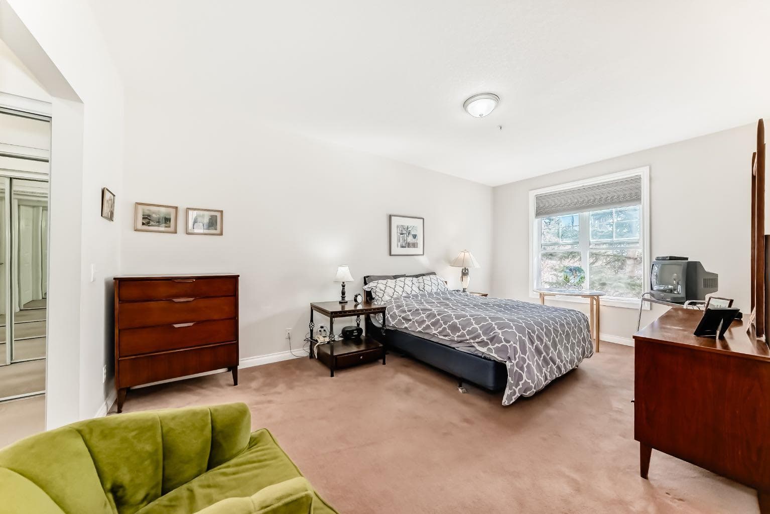 261, 3000 Marda Link SW