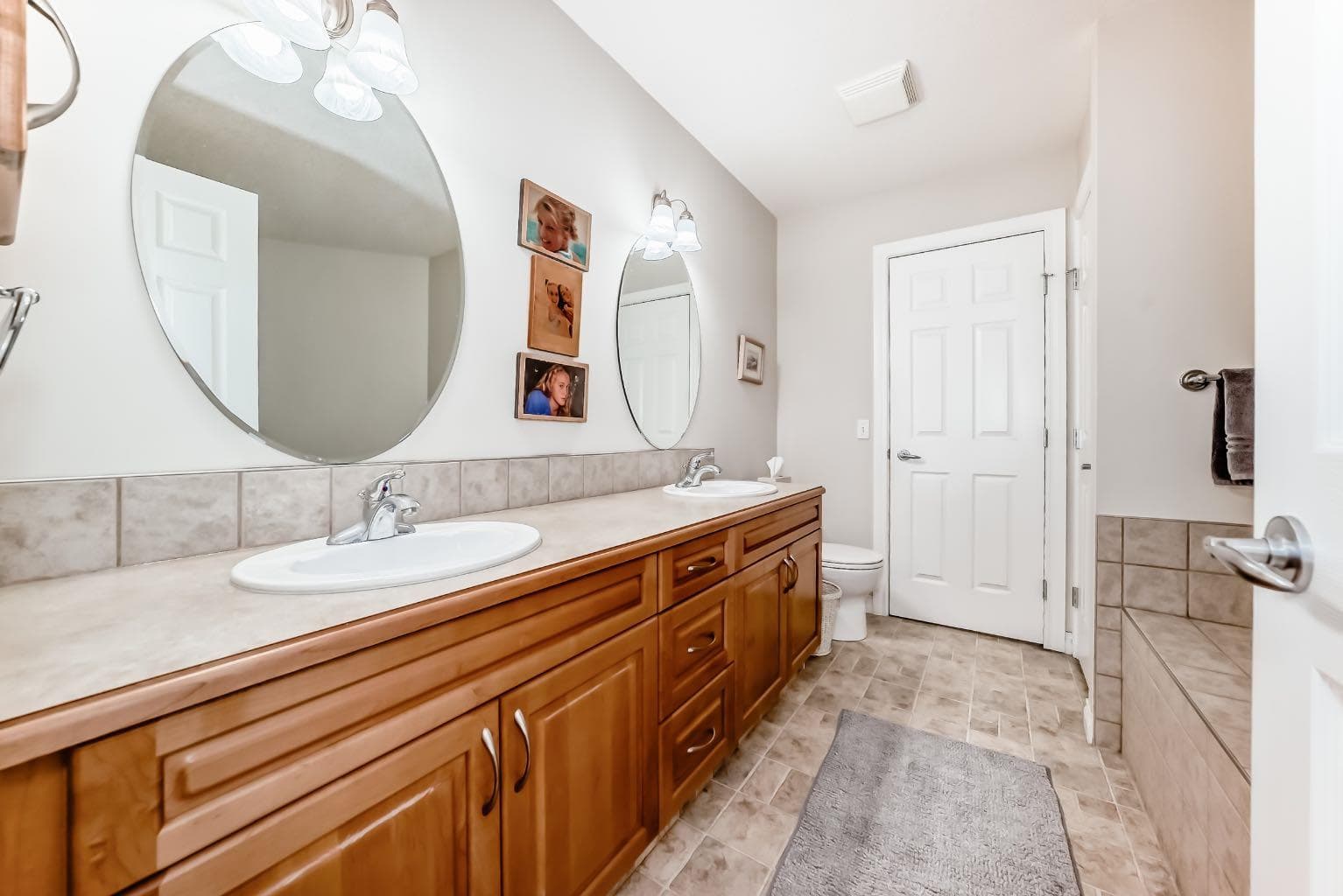 261, 3000 Marda Link SW