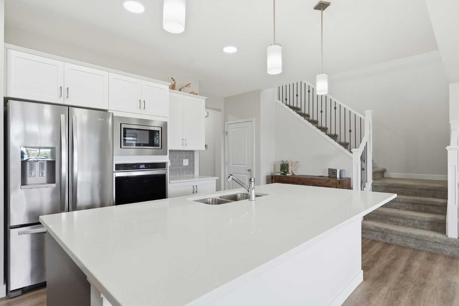 15 Lawrence Green SE
