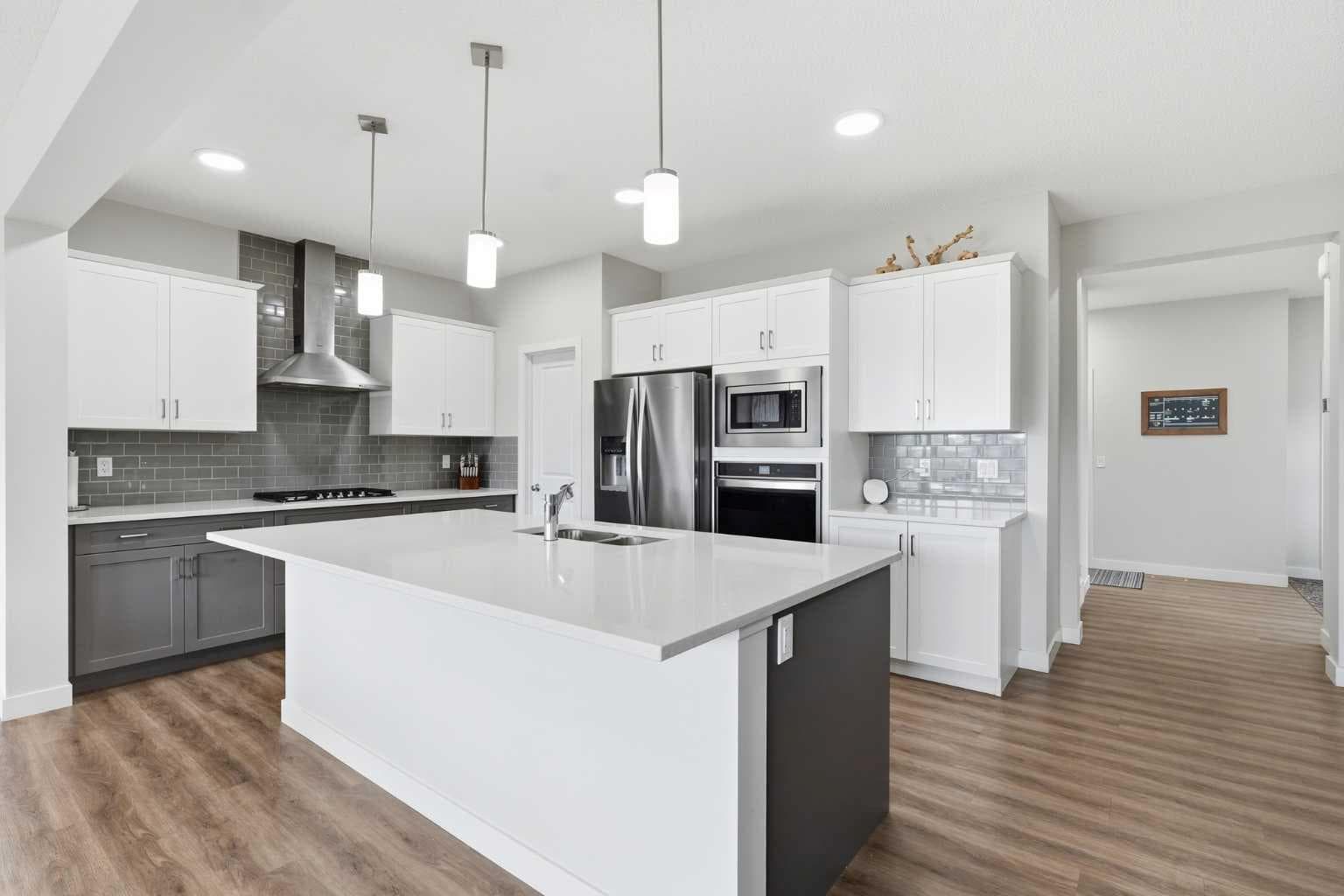 15 Lawrence Green SE