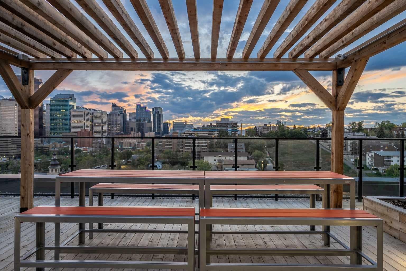 1208, 123 4 Street NE