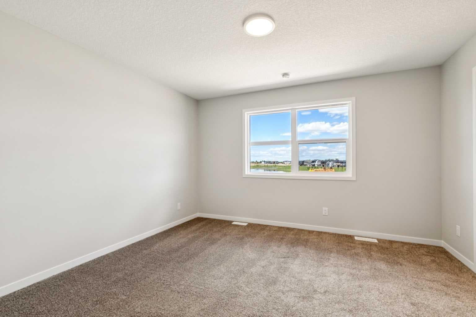 30 Hotchkiss Gardens SE