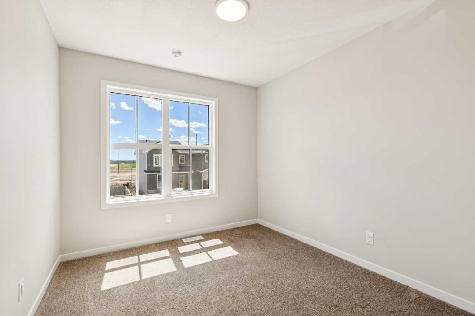 30 Hotchkiss Gardens SE