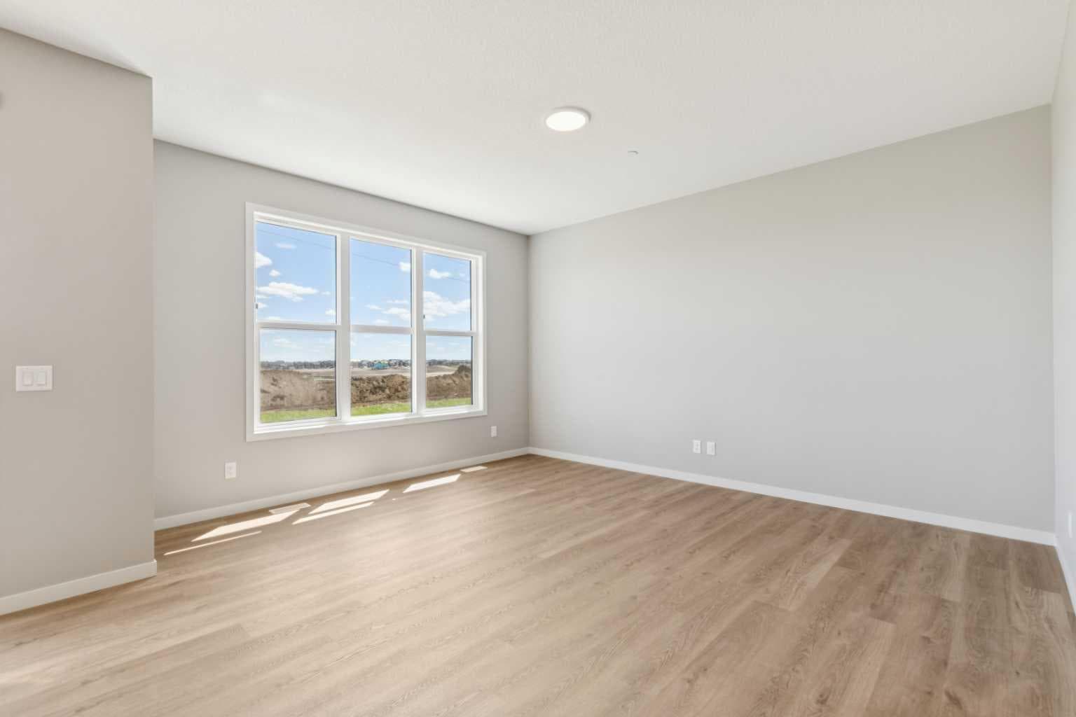 386 Hotchkiss Manor SE