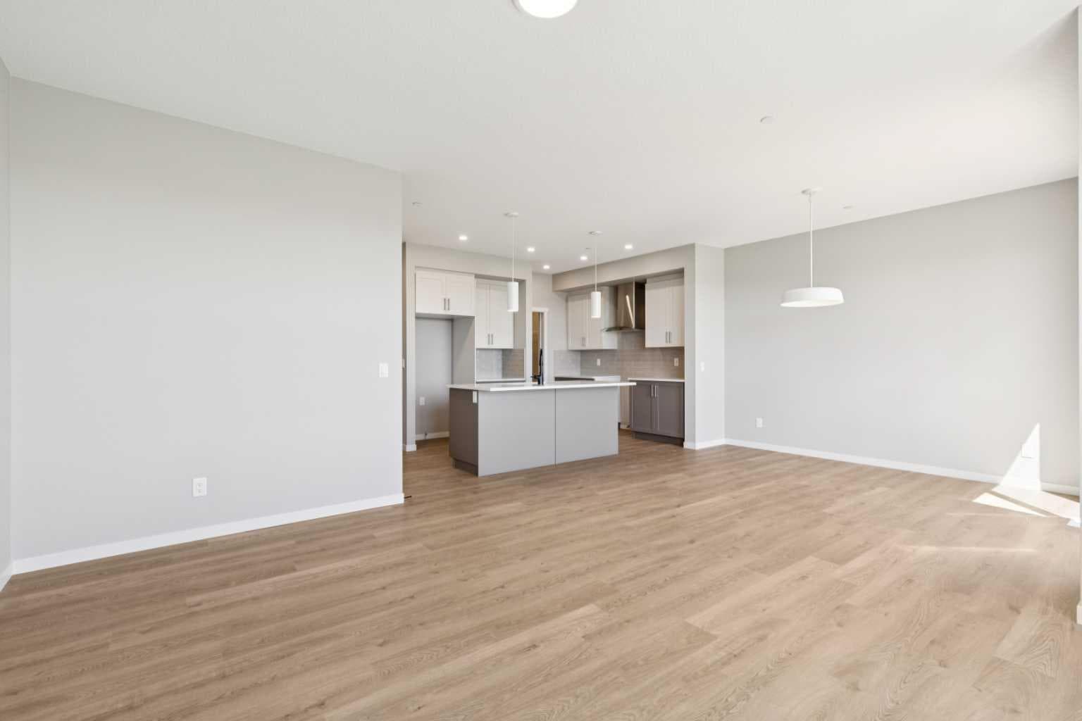 386 Hotchkiss Manor SE