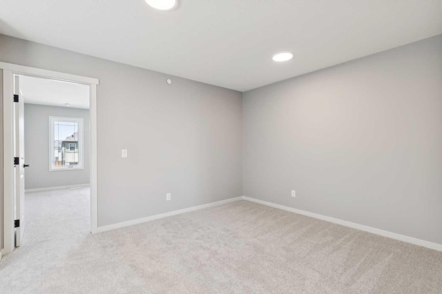 386 Hotchkiss Manor SE