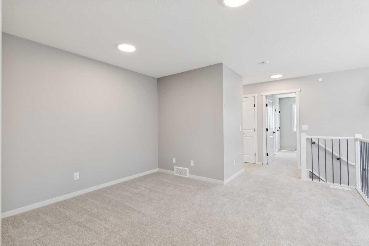 386 Hotchkiss Manor SE