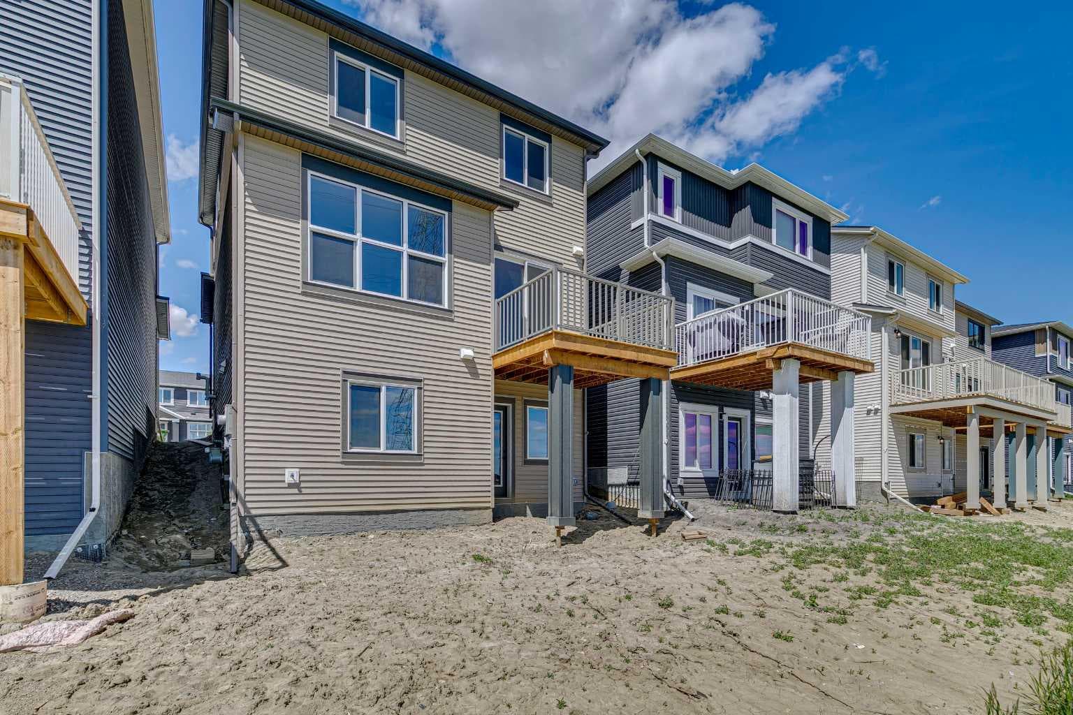 386 Hotchkiss Manor SE