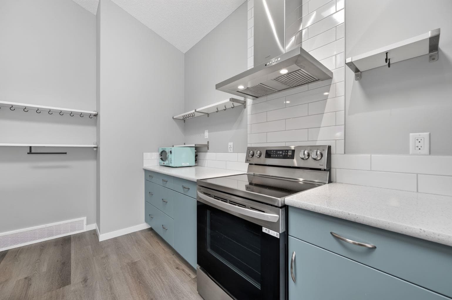156 Belmont Boulevard SW
