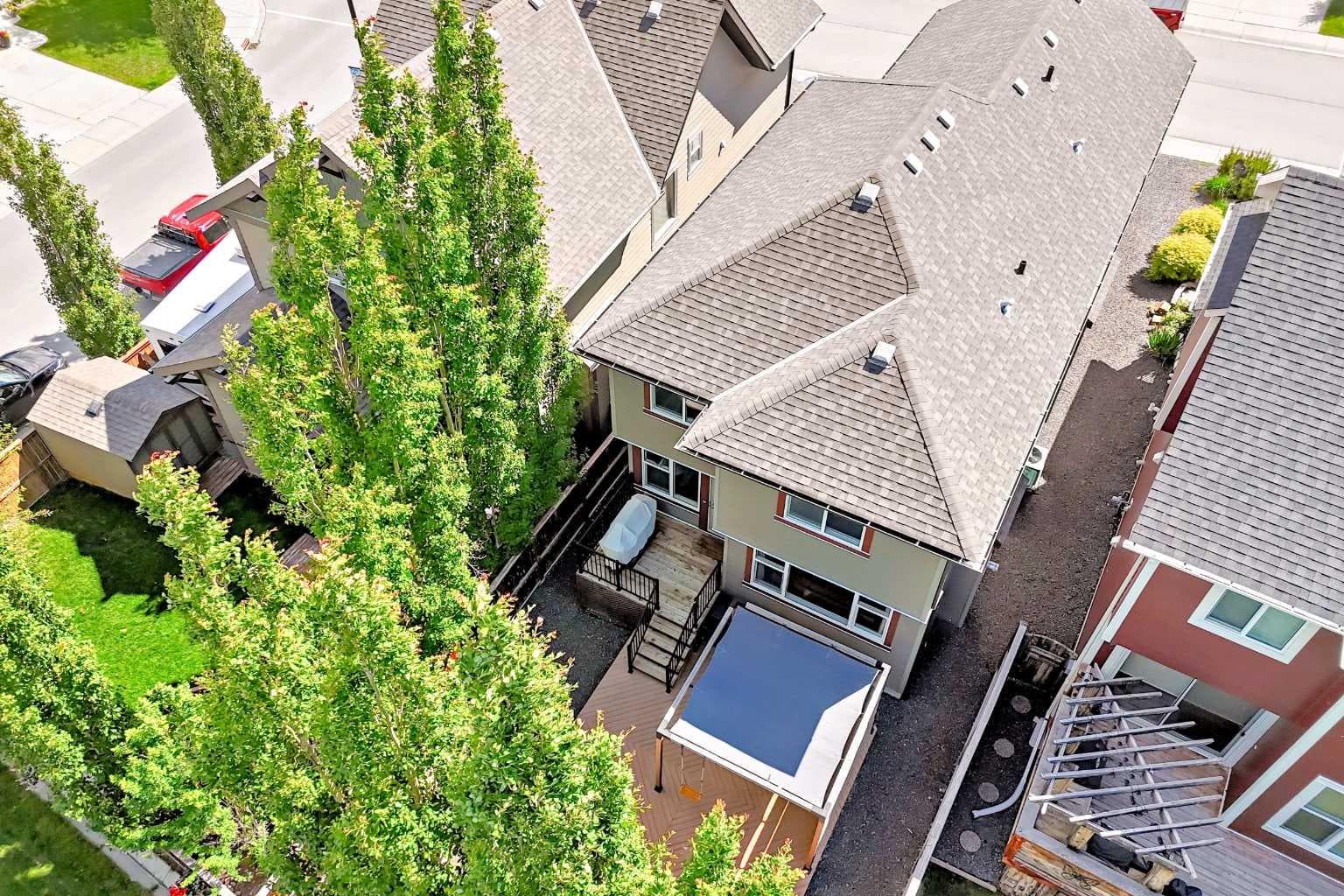 141 Riviera Crescent 