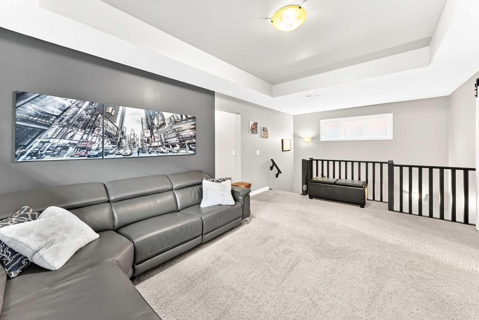 141 Riviera Crescent 