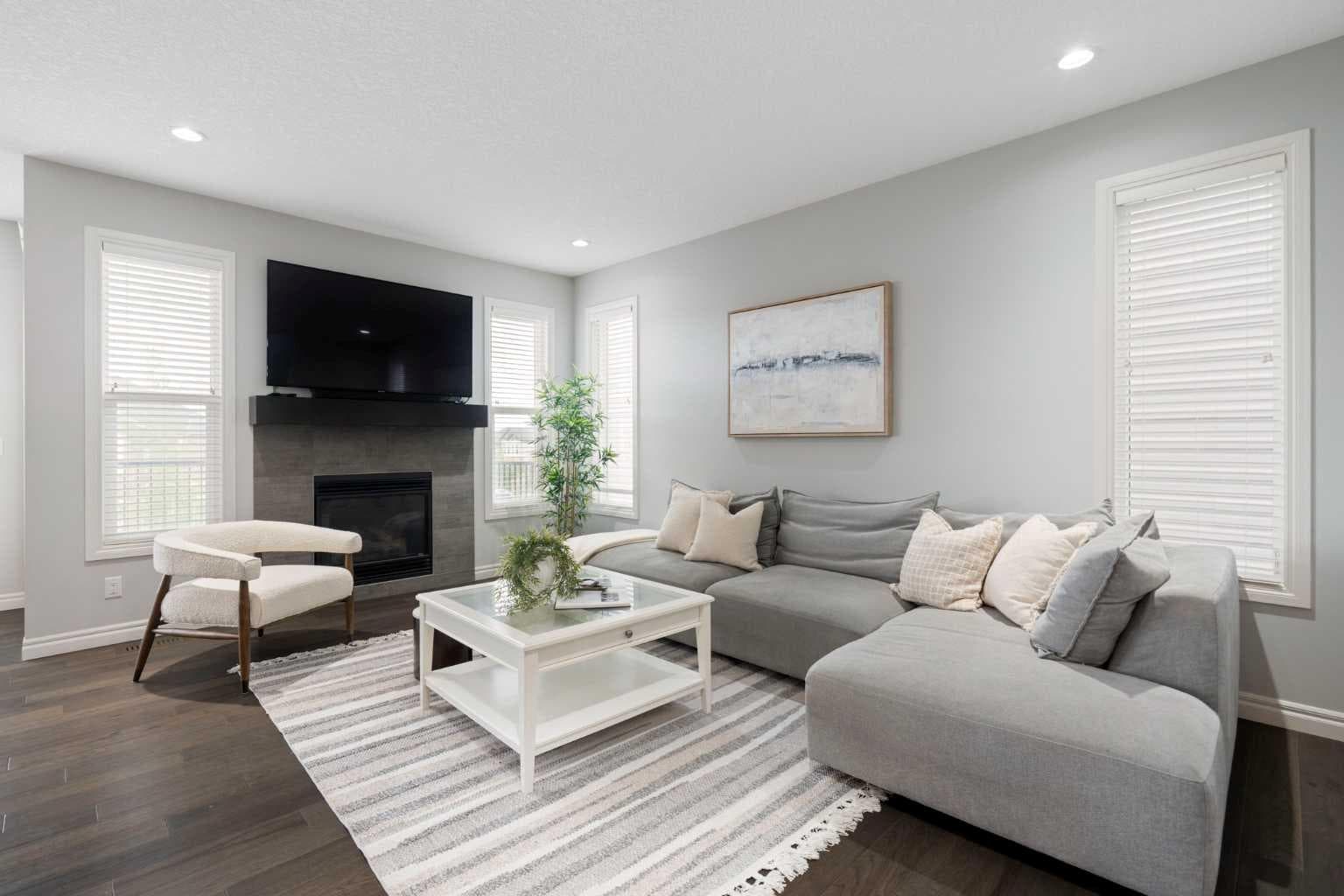 232 Nolancrest Heights NW