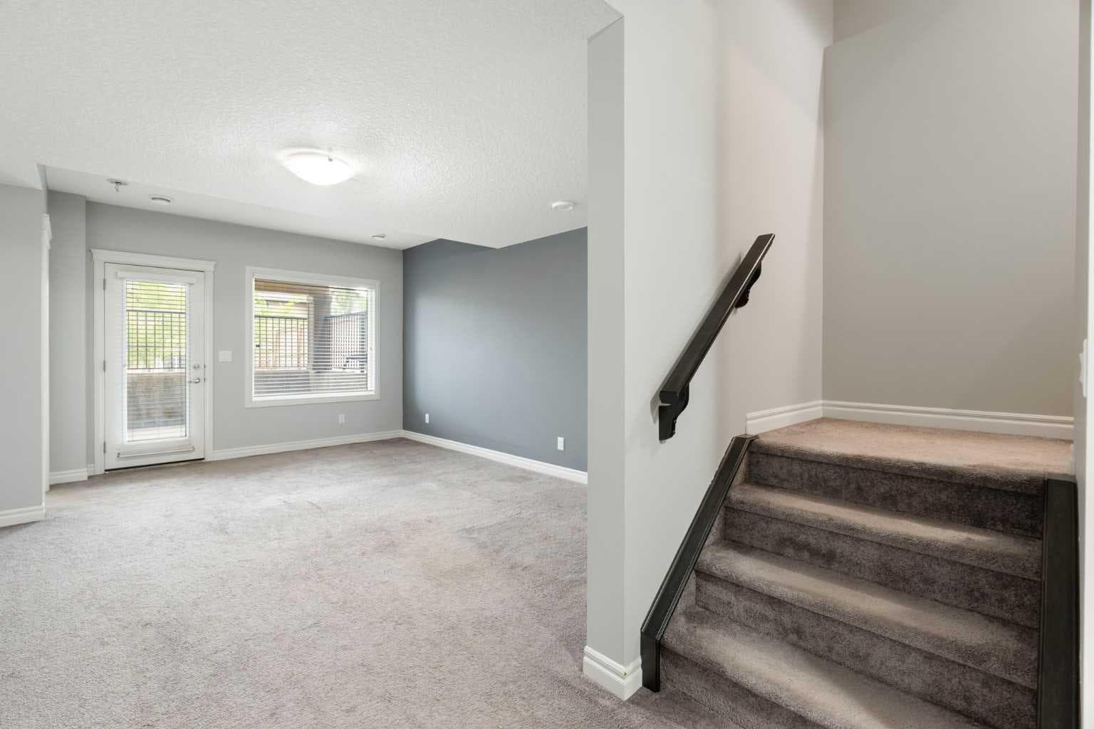 232 Nolancrest Heights NW