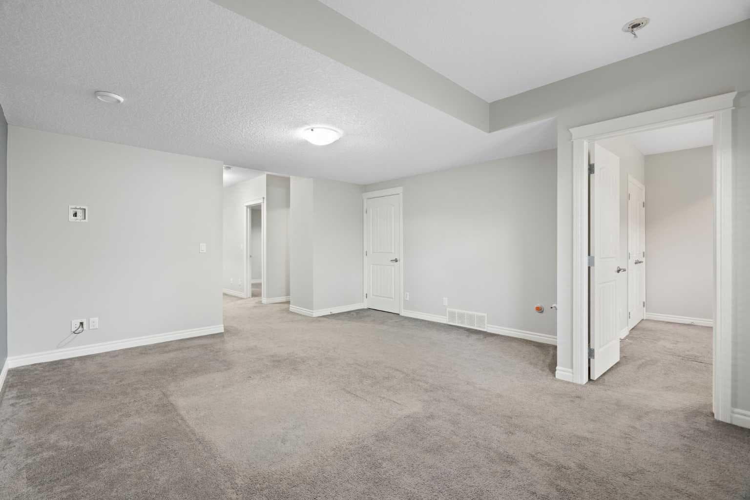 232 Nolancrest Heights NW