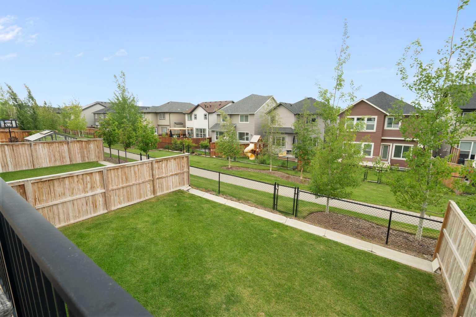 232 Nolancrest Heights NW