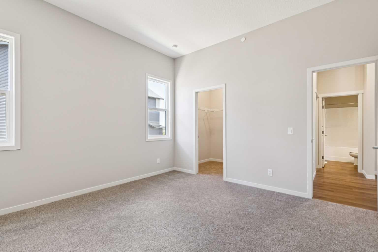 31 Hotchkiss Avenue SE