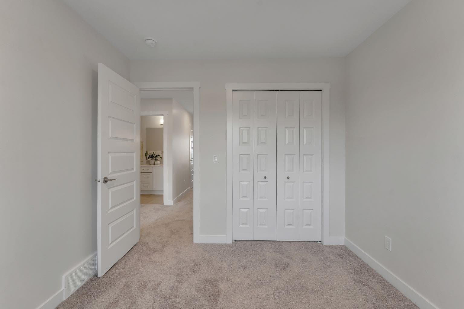 416 Lewiston Landing NE