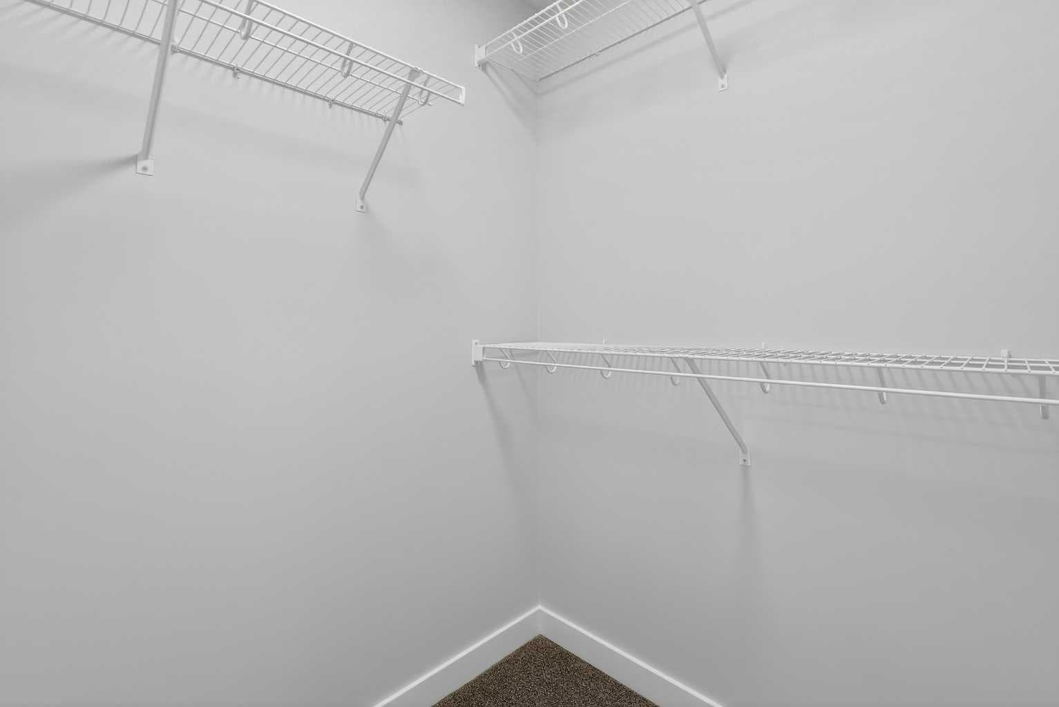 172 Hotchkiss Common SE