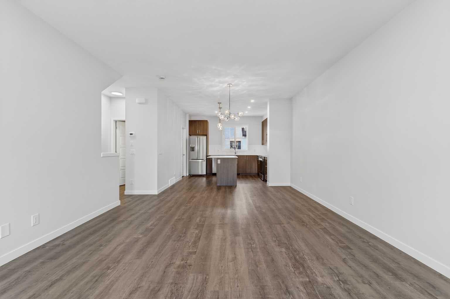 172 Hotchkiss Common SE