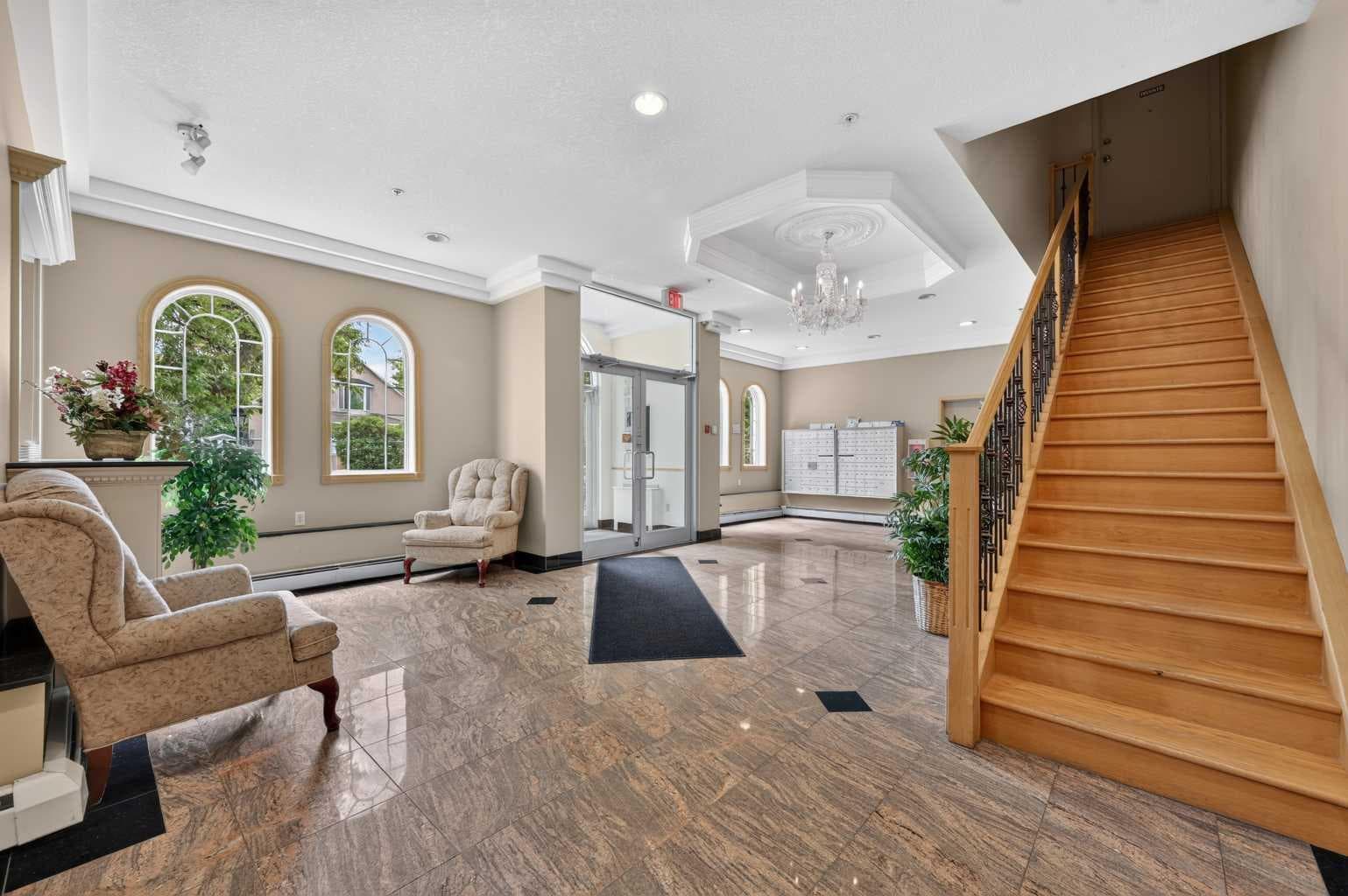 205, 1507 Centre A Street NE