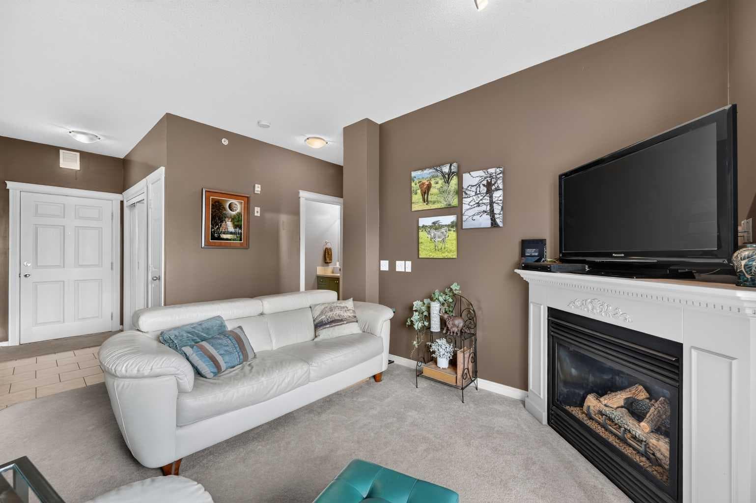 205, 1507 Centre A Street NE