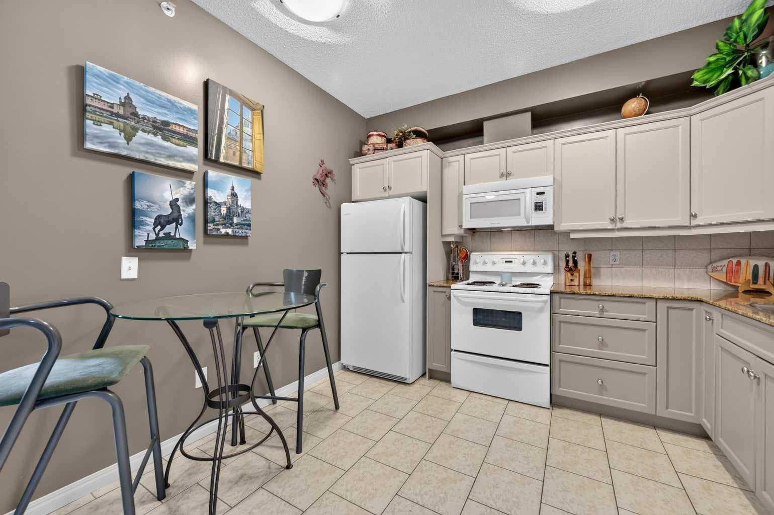 205, 1507 Centre A Street NE
